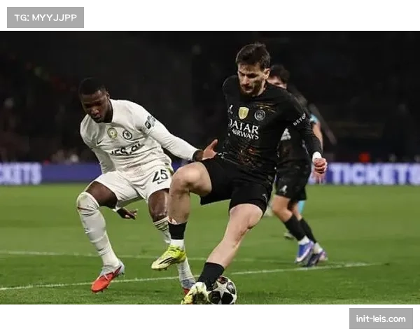 克瓦拉茨赫利亚补时阶段扳回一城，但未能改变比赛结果